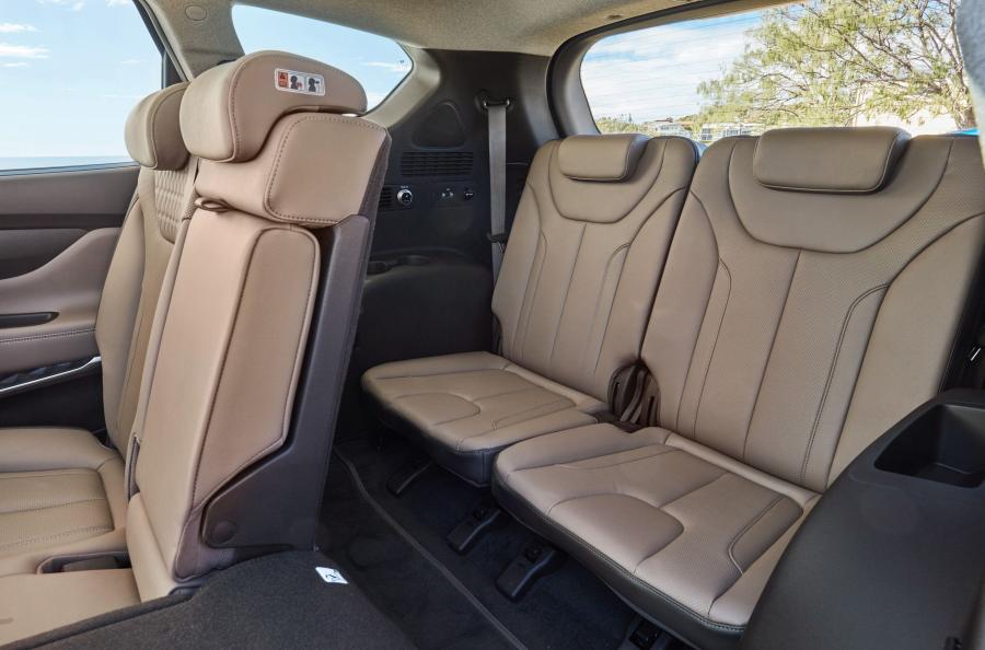Интерьер Hyundai Santa Fe Highlander 2018 года  (AU) (фото 31 из 31)